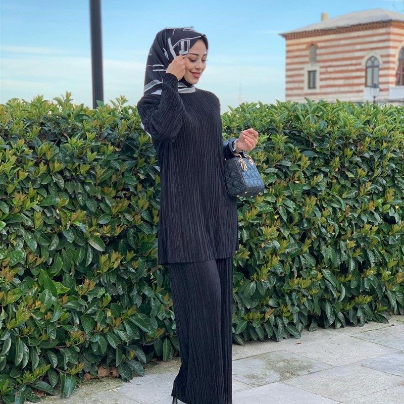 

НОВЫЙ женский костюм-платье из Юго-Восточной Азии, 2 предмета Black M