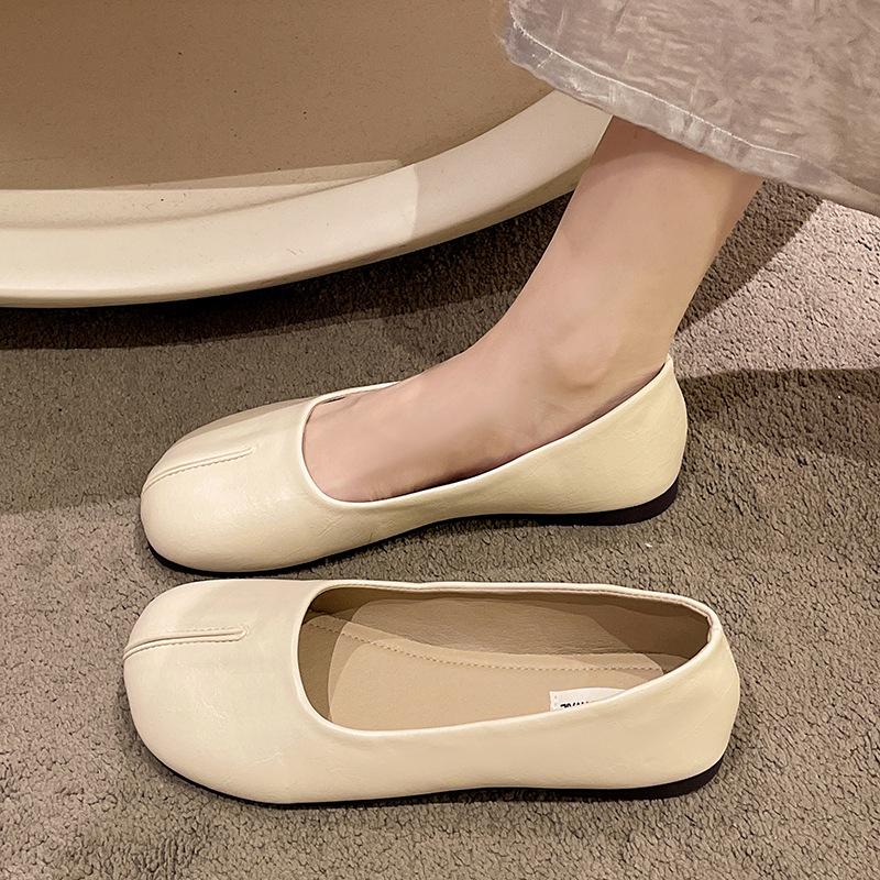 Soft leather soft-soled single shoes women's flat-soled 2025 new Korean version of versatile fashion casual one-pedal lazy Doudou shoes