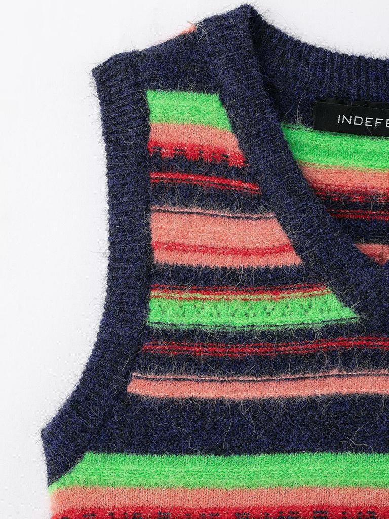 2025 Spring Women's European & American Style Striped V-Neck Sleeveless Knit Vest