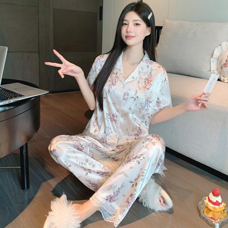 Sweet And Cool Girl Ice Silk Pajamas Women'S Summer Short-Sleeved Trousers Casual Lazy Style Loungewear Can Be Worn Outside