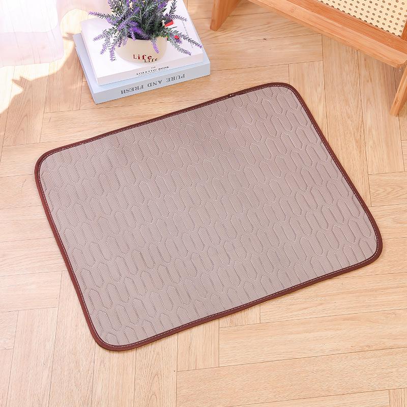 Summer Cooling Pet Mat: Breathable Ice Silk Pad for Dogs & Cats
