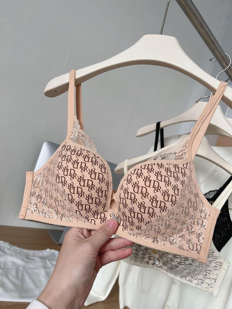 Wire-Free Lace Lift Bra: Enhances Bust, Anti-Sagging, Side Support, Sexy Design