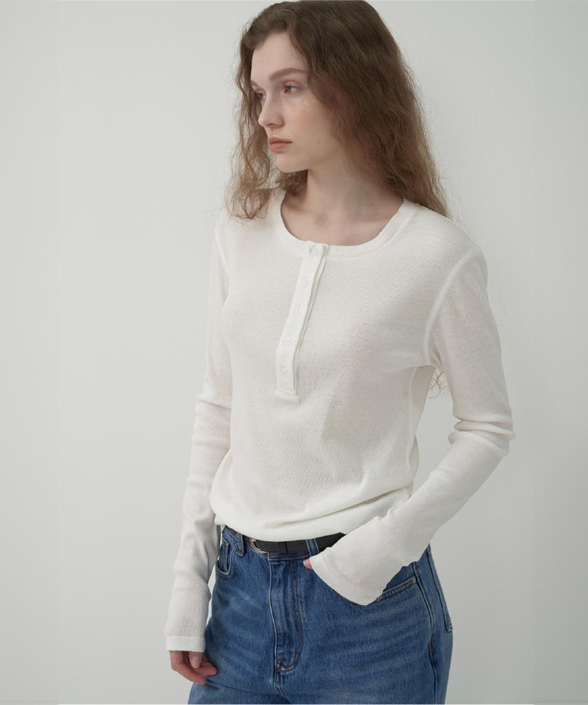 MOTT Henley Neck Classic T-Shirt - White