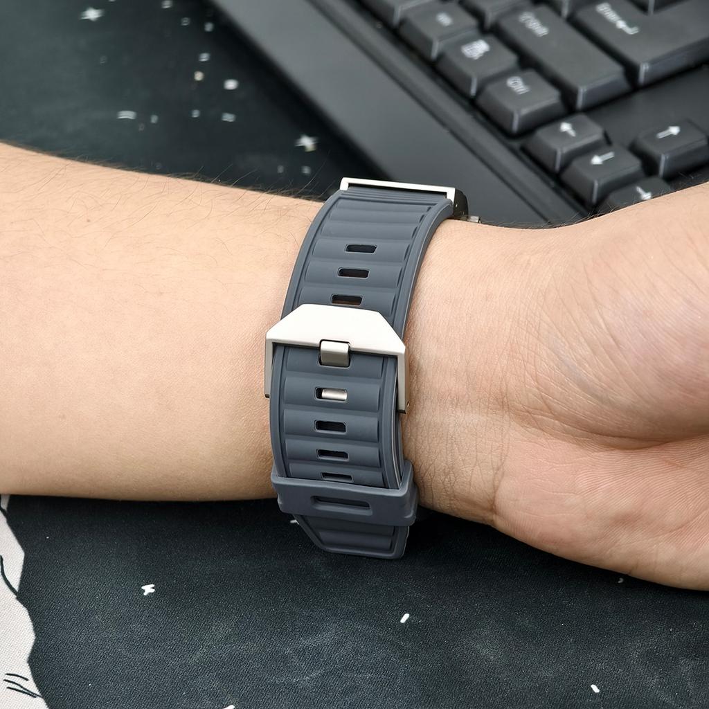 Silicone Band for Apple Watch Strap Ultra 2 49mm 46 44 42mm Soft Sports Correas for Apple IWatch Series 10 9 8 7 6 5 4 Bracelet