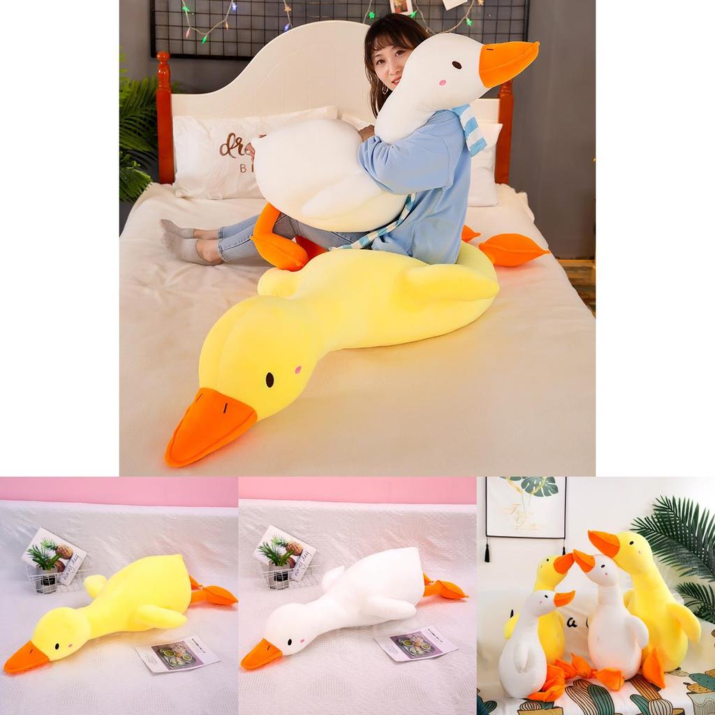 Cartoon Duck Plush Toy With Soft Short Pile Material For Kids And Gift Use