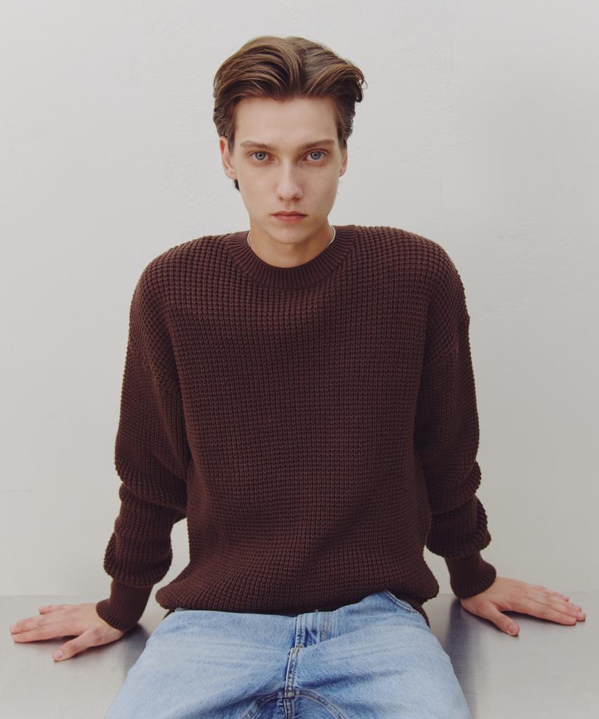 KNITTED Heavy Waffle Round Knit Brown