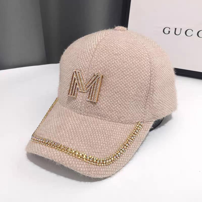 Lamb wool hat female autumn and winter tide show face small versatile cute warm cap plush baseball cap