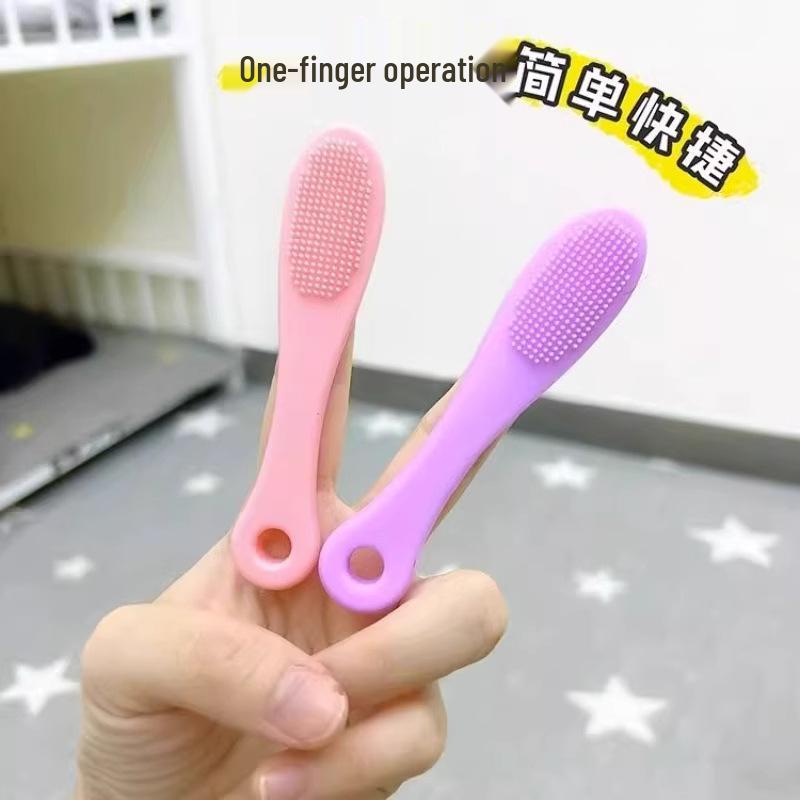 Silicone Nasal Tip Brush for Pore Cleaning, Soft Bristle Facial Cleanser to Remove Blackheads and Clean Nasal Wings