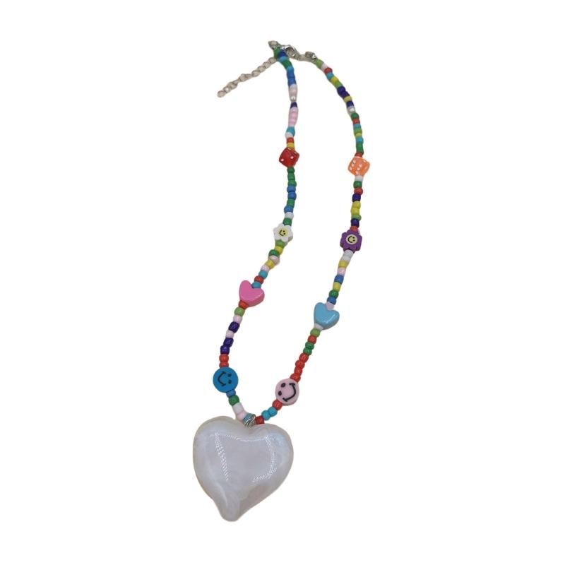 Handcrafted Heart Pendant Necklace Multicolored Beads Necklaces Heart Pendant Beaded Necklace Gift for Children Friend 1
