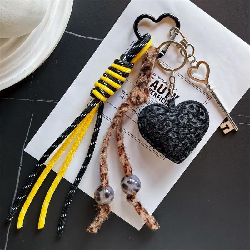 Personal Leopard Print Bag Pendant Creative Heart Keychain Pendant Fashion Vintage Braided Cord Pendant Exquisite Versatile Gift