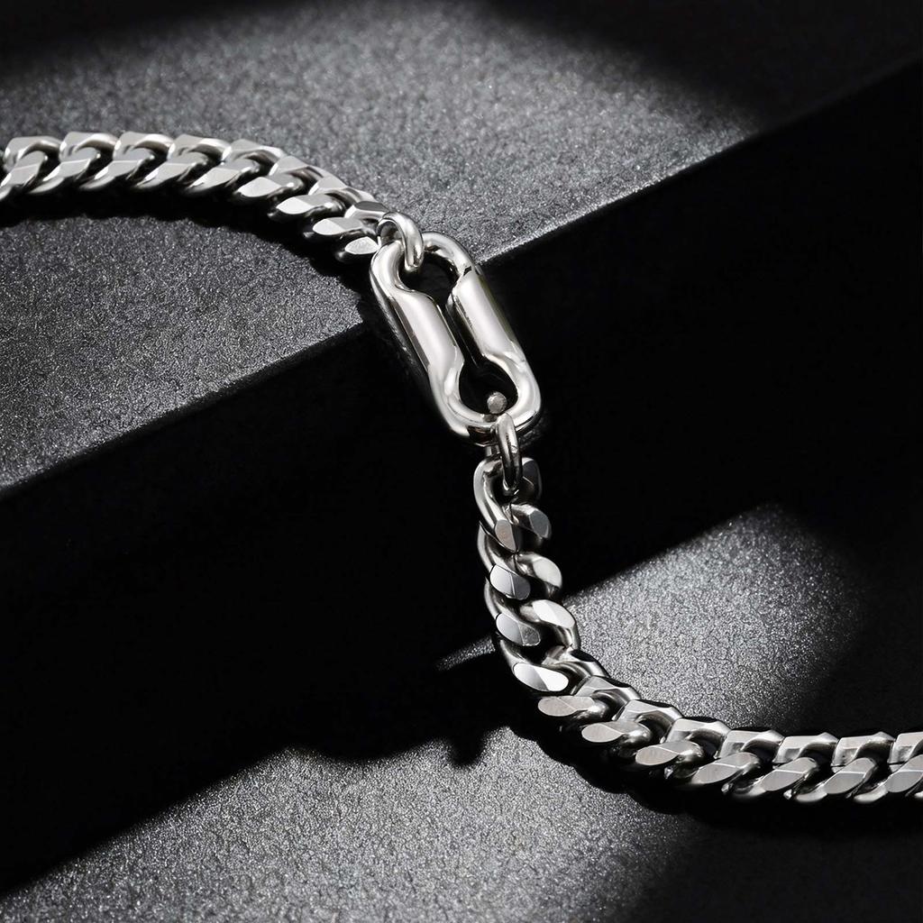 Fashion Classic Chunky Cuban Link Bracelet, Silver Color Stainless Steel Charm Wristband Bracelet, Punk Popular Jewelry for Men