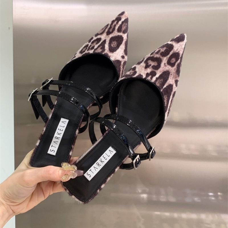 

2025 spring and autumn new middle heel sandals single shoes Muller hollowed cat heel double buckle with pointed hair sandals 39