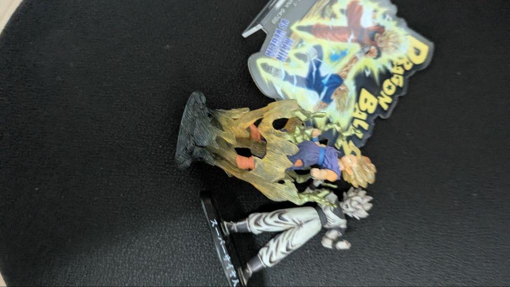 [USED] Figuarts Super Saiyan God Super Saiyan Son Goku Super