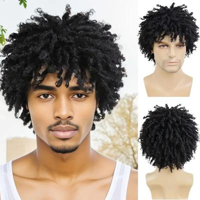 Synthetische Kurze Schwarze Haare Afro Kinky Lockige Perücke mit Pony Natürliche Flauschige Perücke für Schwarze Männer Cosplay Hochtemperatur