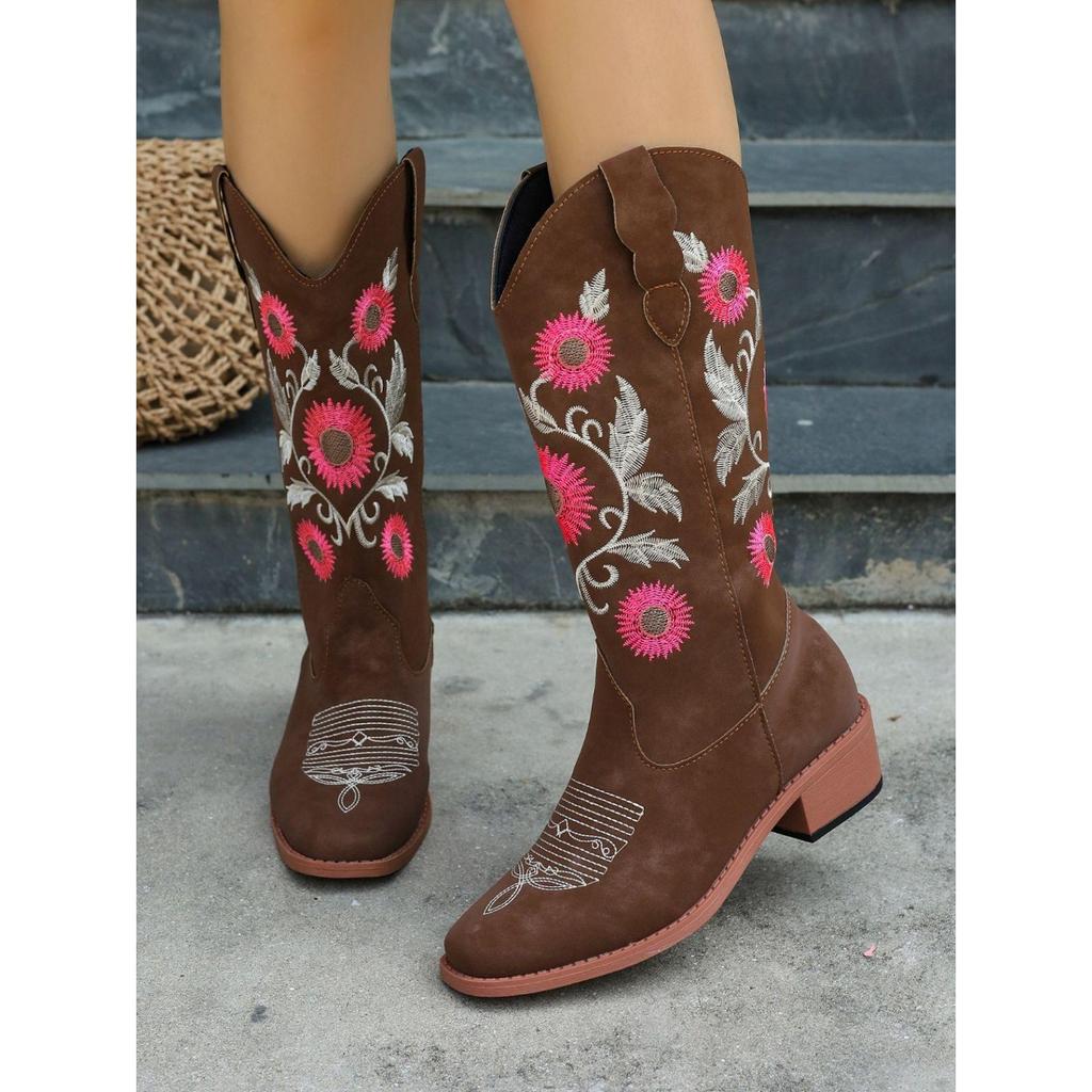 New autumn and winter large size fashion long Martin boots thick heel embroidered women's boots boots