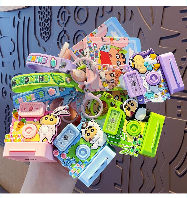 Crayon Shin-chan Kamera Spielzeug & Rucksack Schlüsselanhänger Anhänger