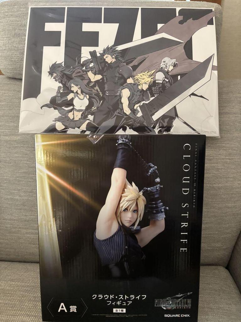 [USED] FF7 Lottery A Prize Visual Board Cloud Figure