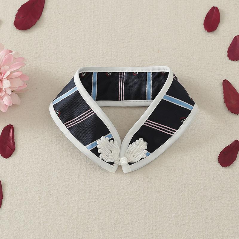 Všestranný dámský falešný límec s krajkovým lemem