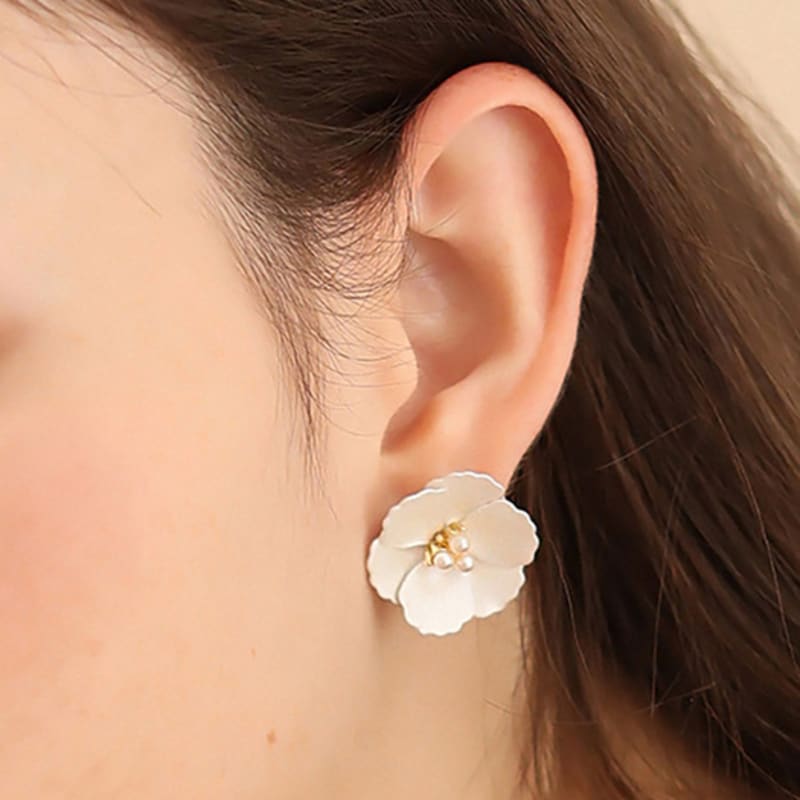 Dana Burton Camellia Pearl Silk Earrings