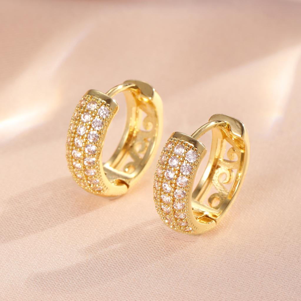 17KM Gold Color Ziron Hoop Earrings for Women Girls Retro Circle Heart Sparkling Stud Earring Set Fashion Trend Jewelry