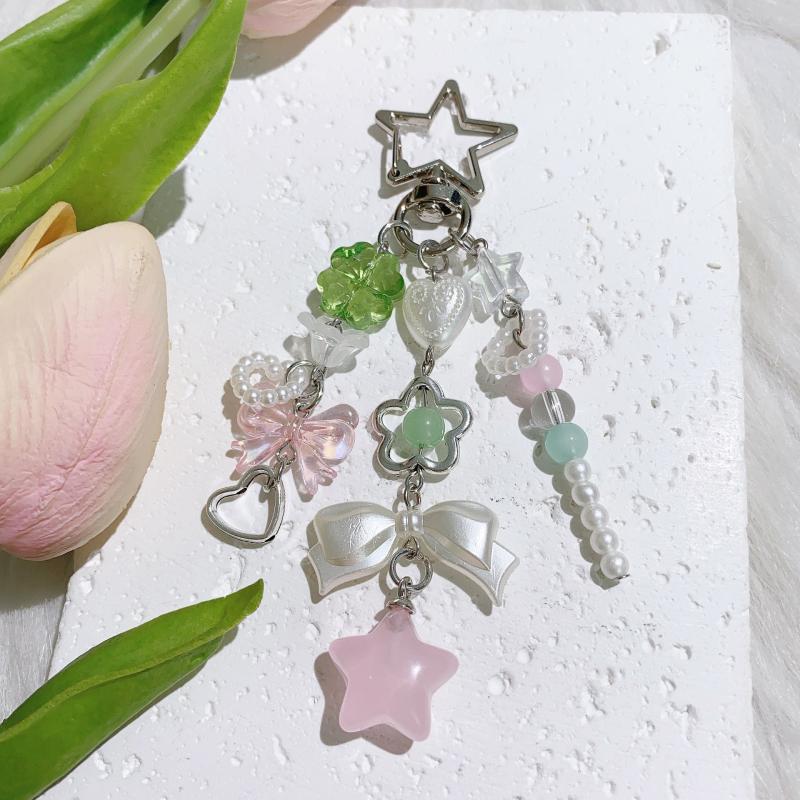 

Simple Dopamine Star Beaded Keychain Pendant For Women Girls Creative Colored Beadbackpack Decoration Accessories Gifts as the picture