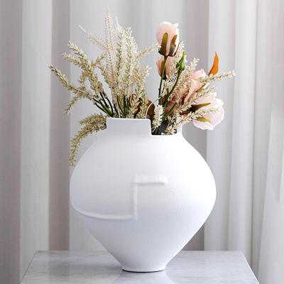 Vase à fleurs ouvert géométrique abstrait de créateur, art moderne, modèle de chambre d'hôtes, salle d'exposition, vase, décoration douce, ornements
