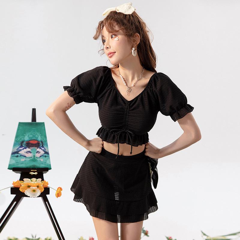 2024 Women's Two-Piece Swimsuit: Conservative, High-End, Slimming, Solid Color, Student Style