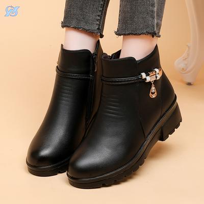 Casual Shoes Winter New Leather Shoes Soft Sole Soft Surface Non-slip Medium Women's Cotton Shoes Medium and Short