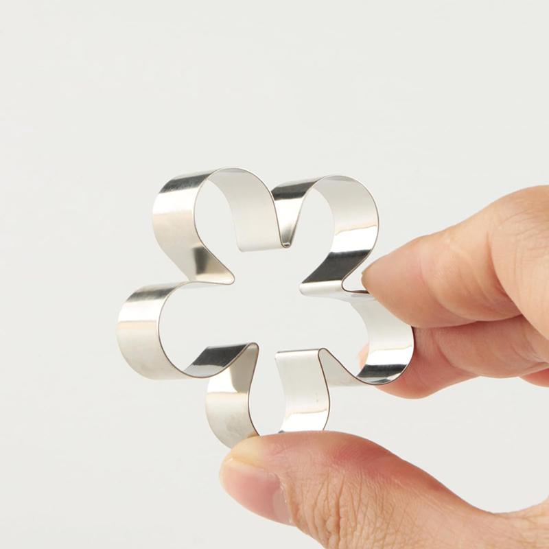 12Pcs Stainless Steel Flower & Leaf Cookie Cutter Set Cake Biscuit Chocolate Baking Mold Cake Decoration Tools Donut Cutter Kit