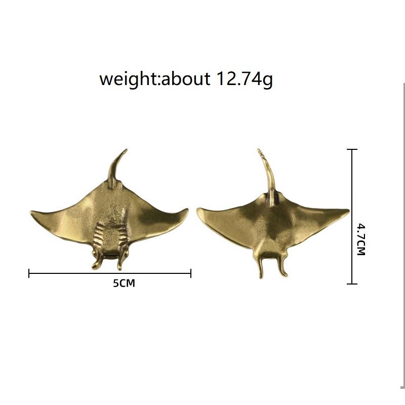 

Ретро латунная морская дьявольская рыба, наблюдающая за рыбами, морскими животными, модель аквариума, украшения, фигурки, образование, миниатюрные детские игрушки
