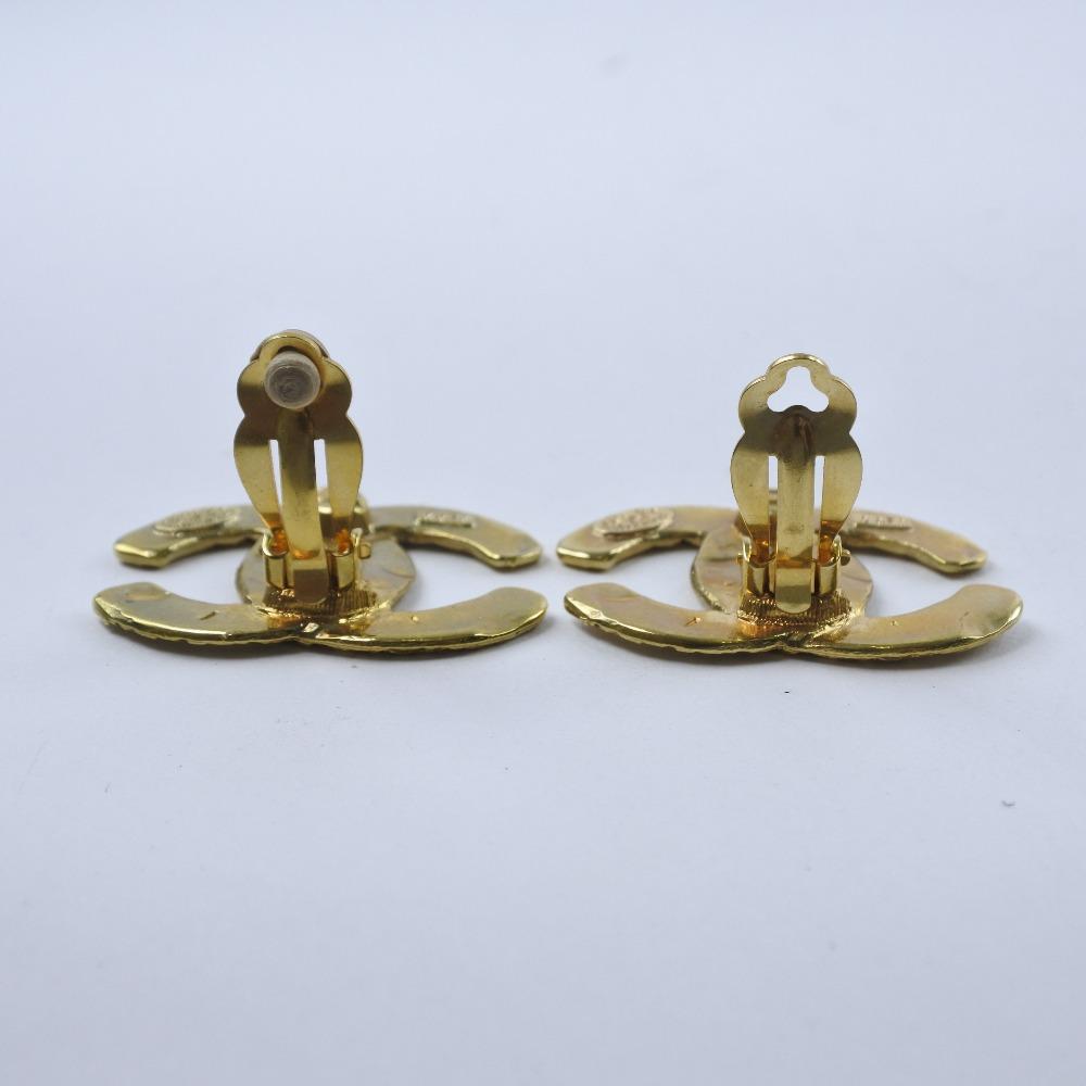 CHANEL COCO Mark Earring mesh Plated Gold 32.8g Women Used