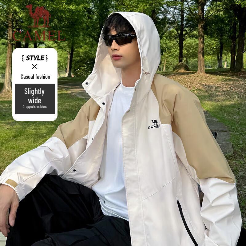 CAMEL Men's Windproof Waterproof Outdoor Jacket
