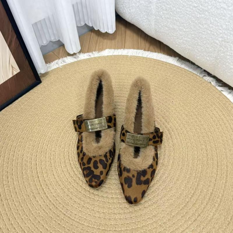 Cowhide version~ Leather inner height increase, small Mary Jane fluffy shoes, women's commuting thick heel velvet single shoes
