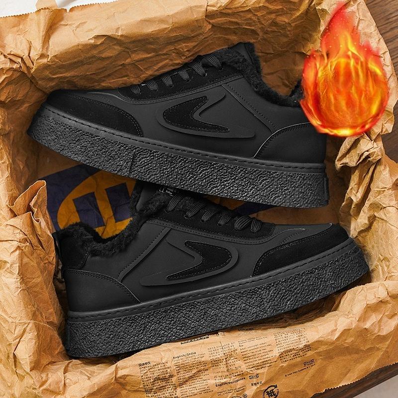 New Men's Shoes - Warm Fleece, Versatile, Sporty and Casual Shoes with Anti-slip Thick Soles and Cotton Uppers.