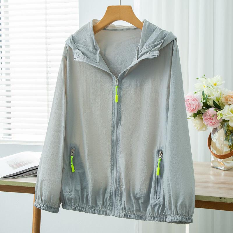 UPF50+ Thin Ice Silk Sun Protection Jacket for Men and Women Summer Sports UV Protection Skin Clothing Breathable