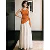 In Early Summer, Thai Style Is Unique and Beautiful. Dopamine Wear Is Matched with a Complete Set of Waist-pinched Dresses and Two Small Suits