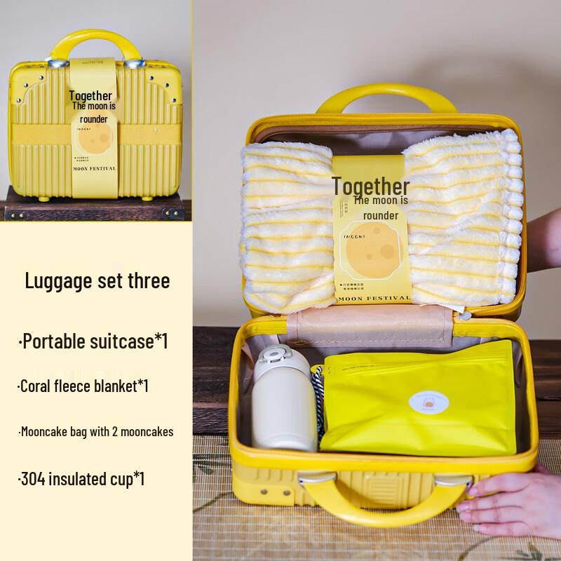 Mid-Autumn Festival Gift Set with Thermos, Blanket & Mooncake