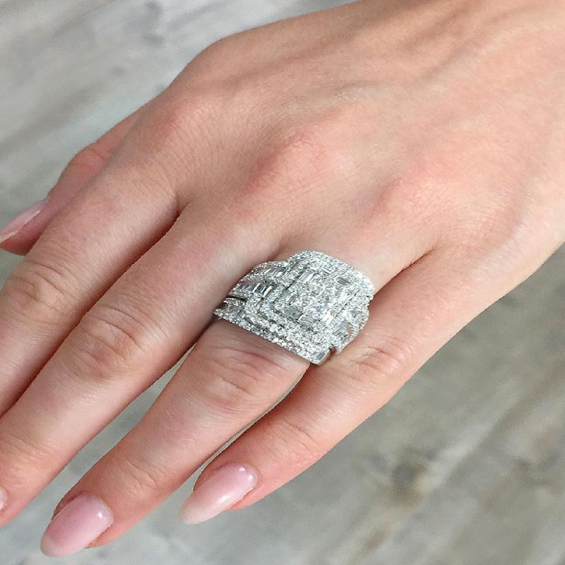 2pcs Luxury Exaggerated Women's Cubic Zirconia Pair Ring Set Ring Fashion Women's Ring Personalized Jewelry