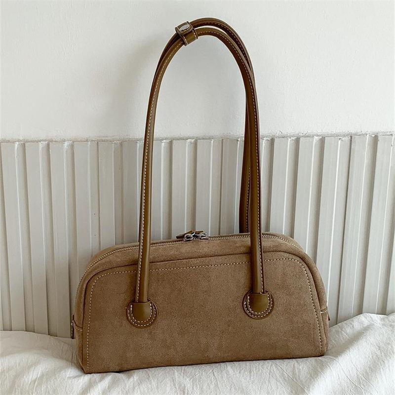 Autumn and Winter Suede Bag Fashion Retro Versatile Shoulder Bag High Sense Niche Style Baguette Armpit Bag Women