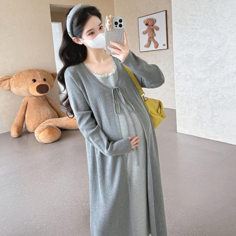 Spring 2026 Korean-Style Lace Patchwork Knit Maternity Dress with Faux Two-Piece Lace-Up Design Large