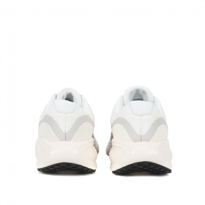 Nike W Revolution 8