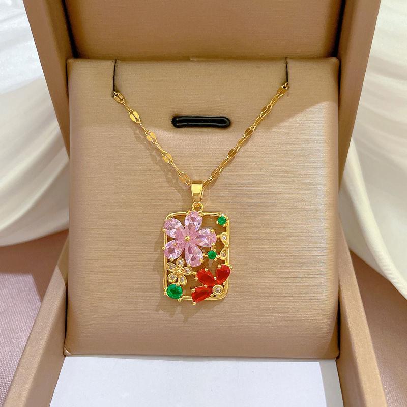 Flower necklace fashion light luxury niche new personalized design high temperament elegant versatile exquisite collarbone chain women