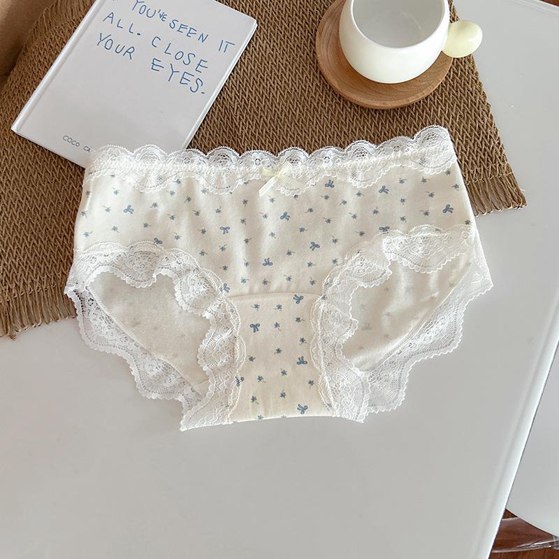 Girls' Pure Cotton Seamless Lace Underwear - Breathable, Comfortable, Antibacterial Crotch, Mid-Waist