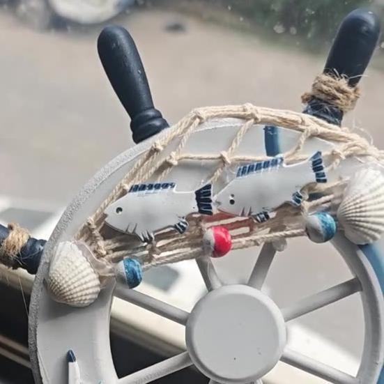 Nautical Ship Steering Wheel Tree Topper Wooden Steering Wheel Christmas Treetop Ornament with Shells Ropes And Fish for Beach Theme Home Decor