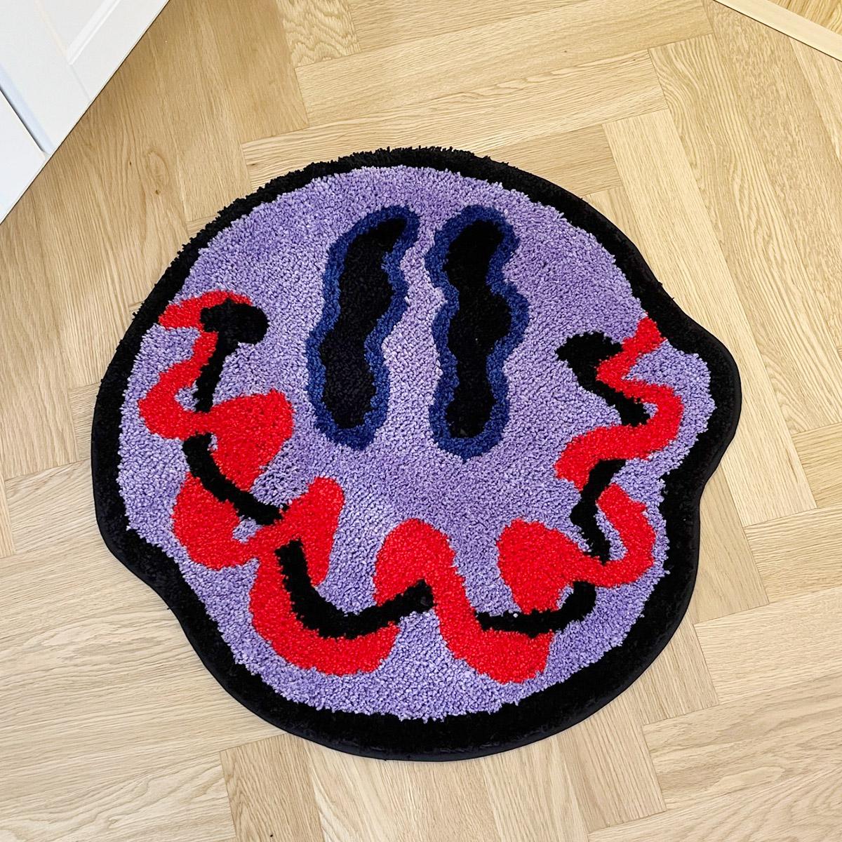 

Tufted Trippy Smiling Face Rug Handmade Carpet Custom Rug for Home Decoration or Gift 100% Tufted Rug 60X60 cm