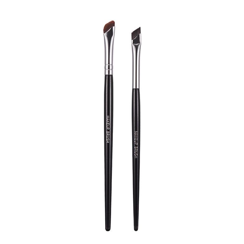 GECOMO Angled Sickle Eyeliner and Eyebrow Brush for Lower Eyelid Crease