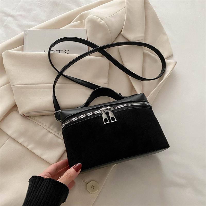 

Ретро Высококачественная Матовая Повседневная Сумка-Ведро Под Мышку Женская Сумка Модная Наплечная Сумка-Мессенджер Тренд чёрный