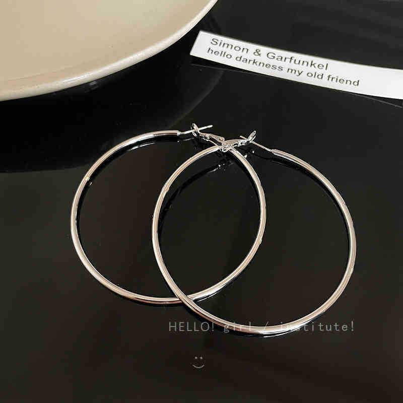 Elegante europäische und amerikanische Statement-Creolen für Damen – Luxuriöses, modisches Design für Herbst/Winter.