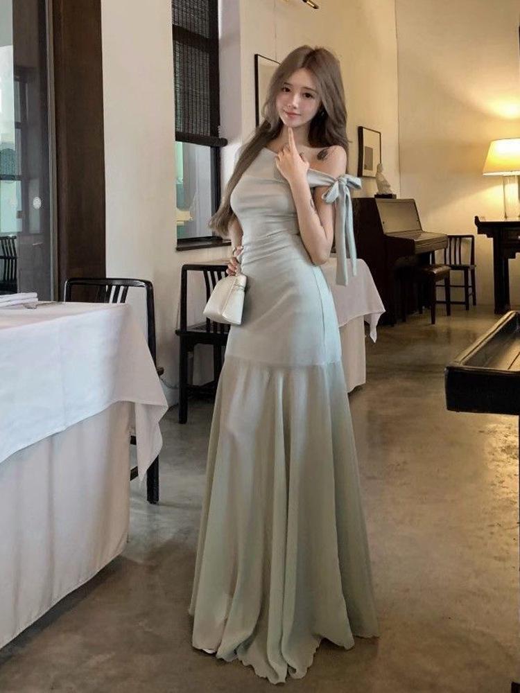 

Women s 2025 Summer French One-Shoulder Dress: Gentle, Slimming A-Line with Waist-Cinched, Hip-Hugging Design Small зелёный