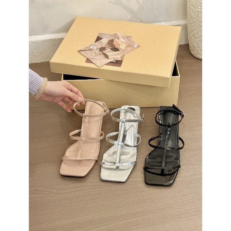 Pure desire God of War! Temperament patent leather square head cross with cat heel sandals women's summer open-toed stiletto sandals